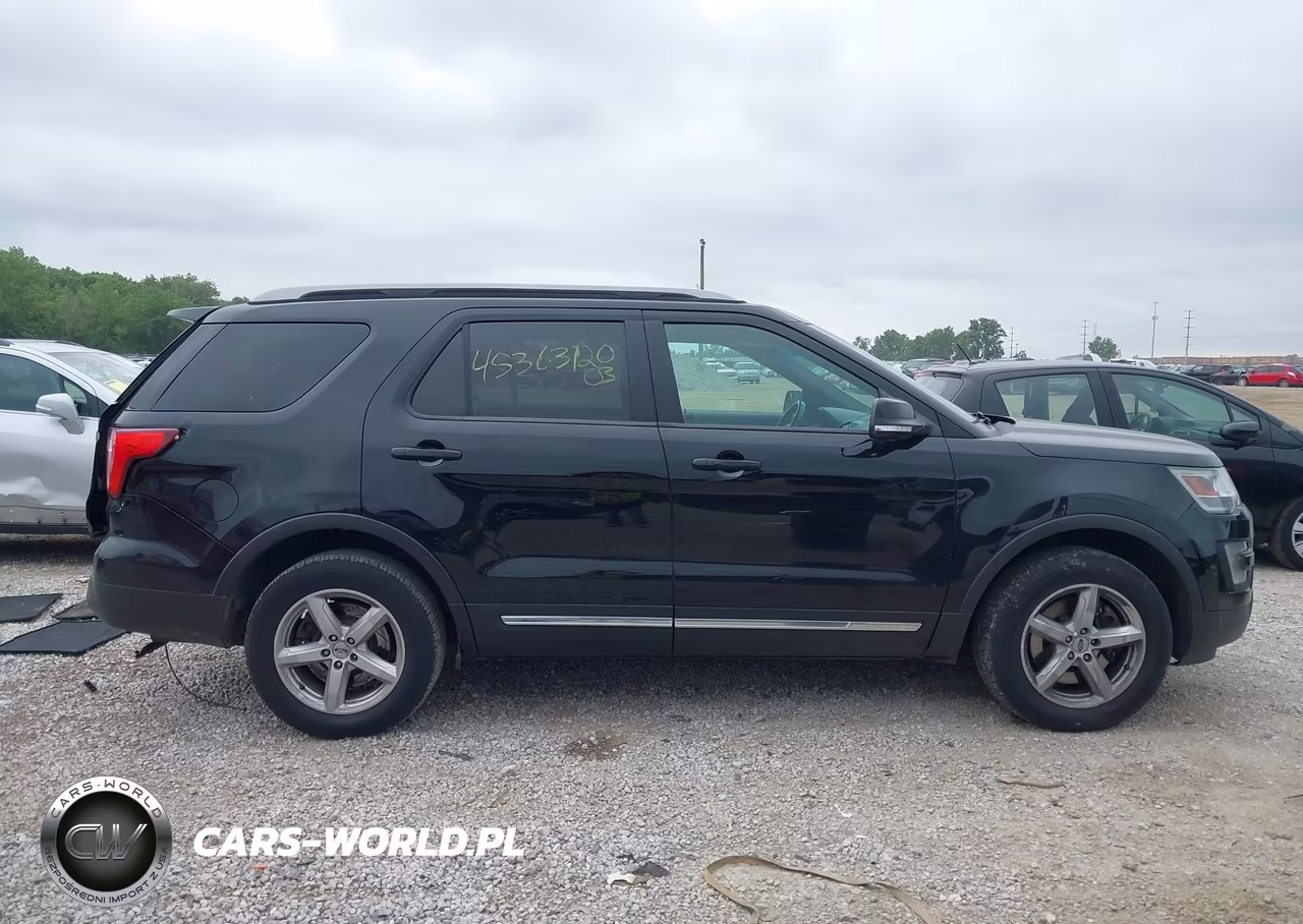 2016 Ford Explorer Xlt VIN:1FM5K8D85GGC97987 - 14