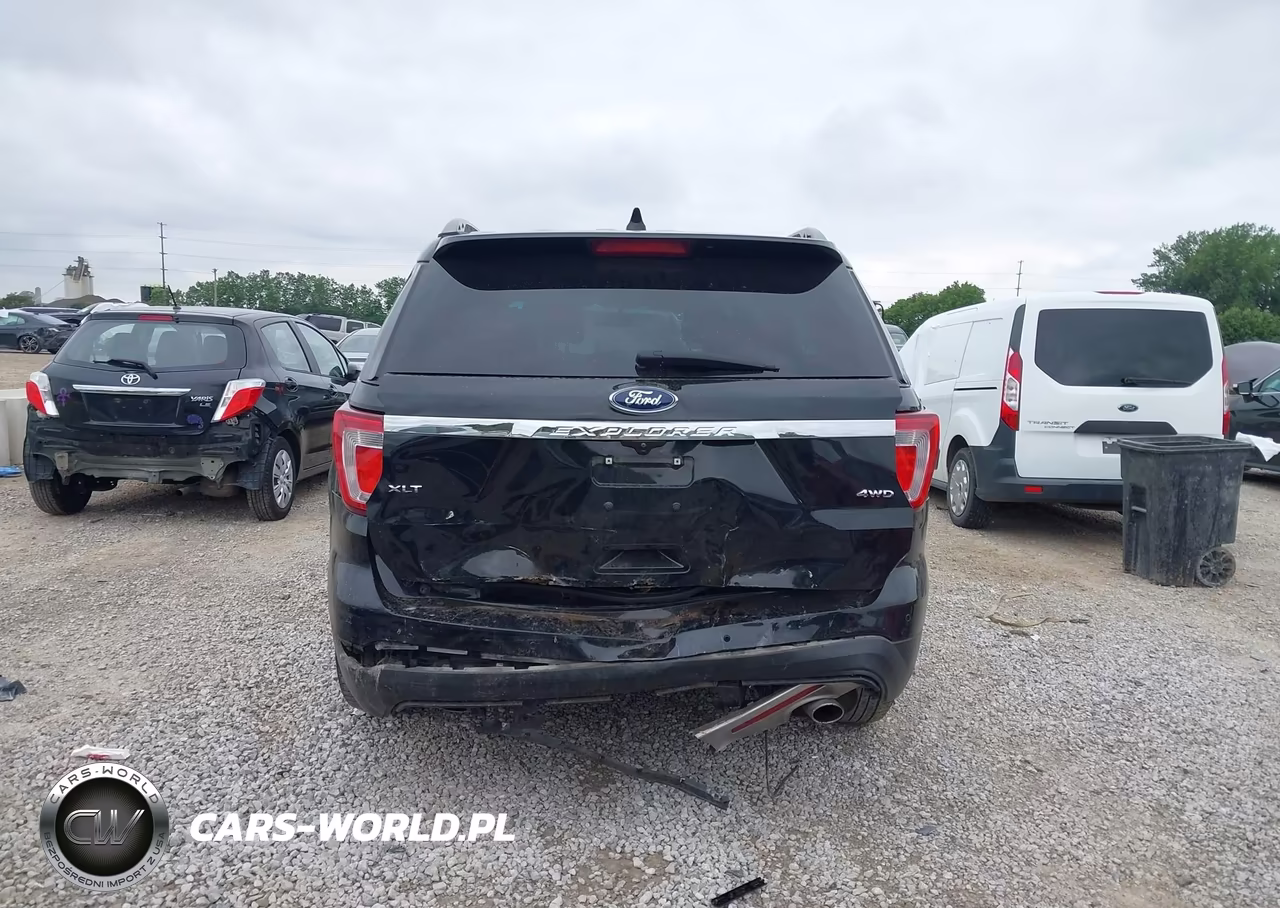 2016 Ford Explorer Xlt VIN:1FM5K8D85GGC97987 - 17