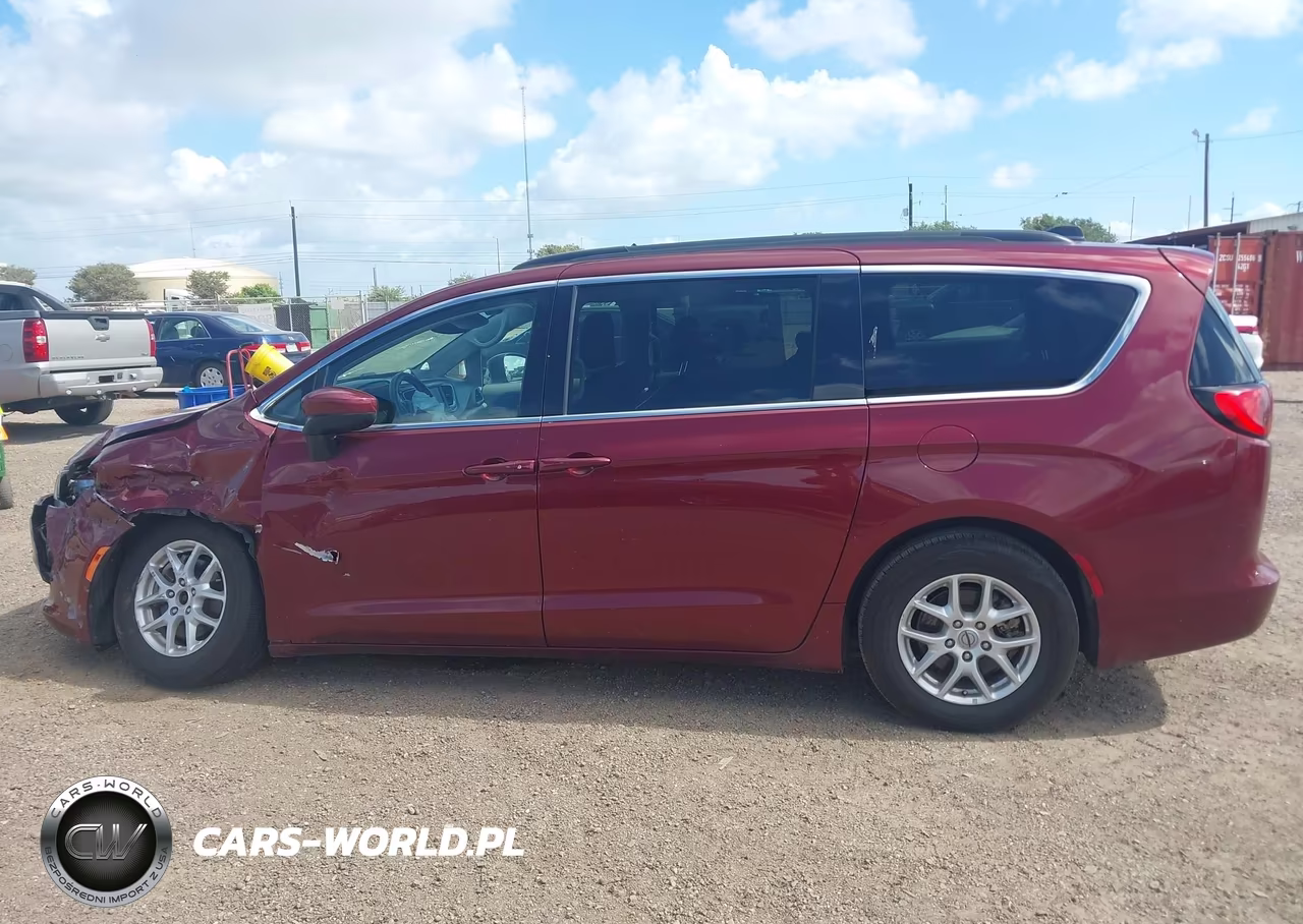 2021 Chrysler Voyager Lxi VIN:2C4RC1DG1MR528489 - 14