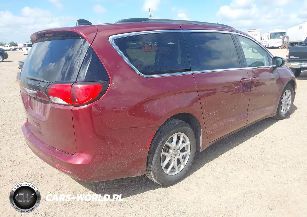 2021 Chrysler Voyager Lxi VIN:2C4RC1DG1MR528489 - 4