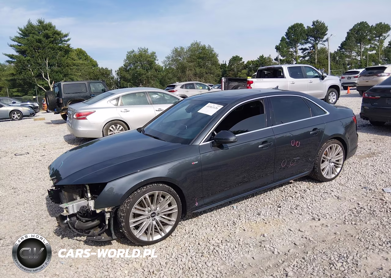 2017 Audi A4 Prestige VIN:WAUFNAF40HN069424 - 2