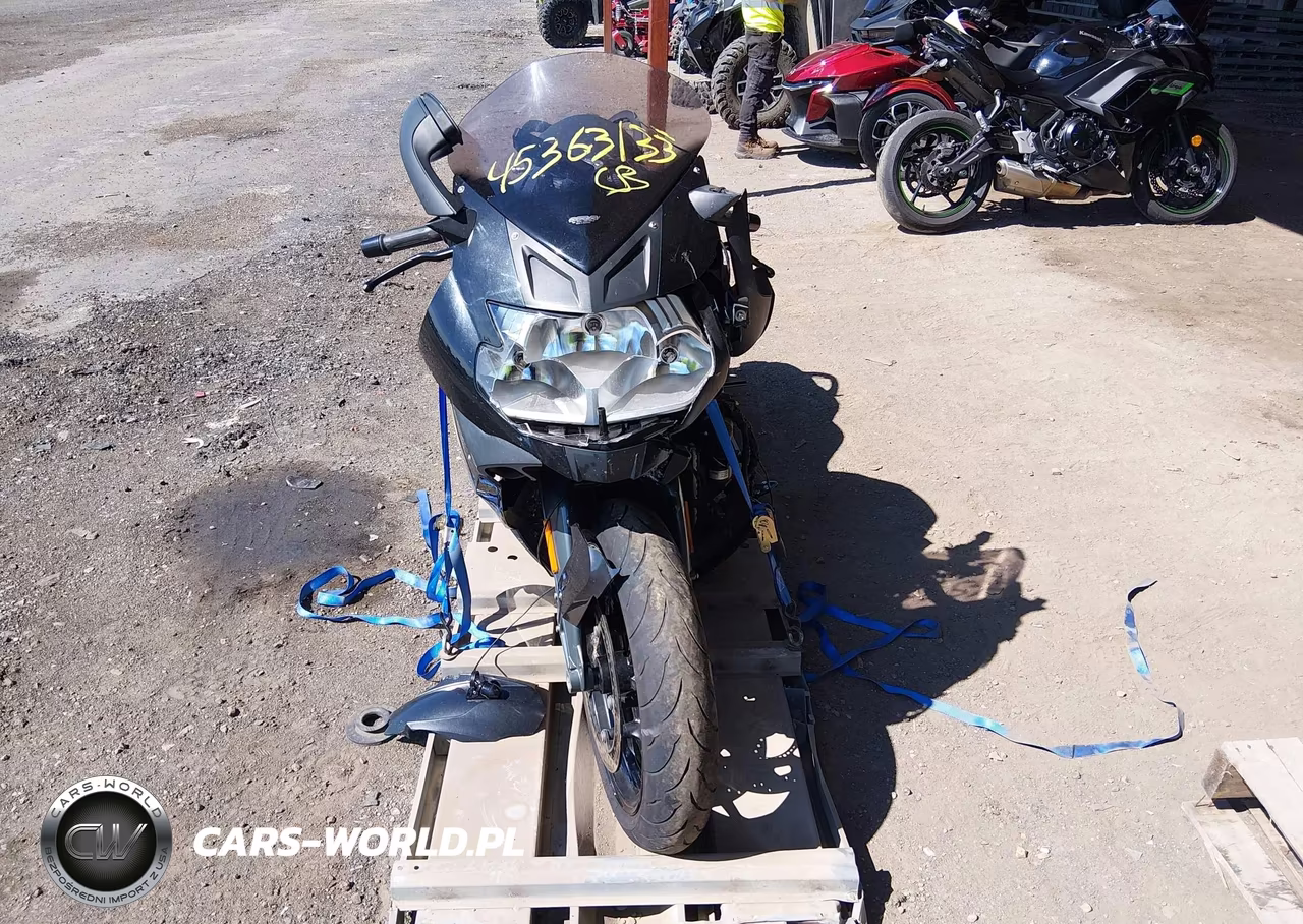 2014 BMW K1300 S VIN:WB1050907EZV95143 - 5