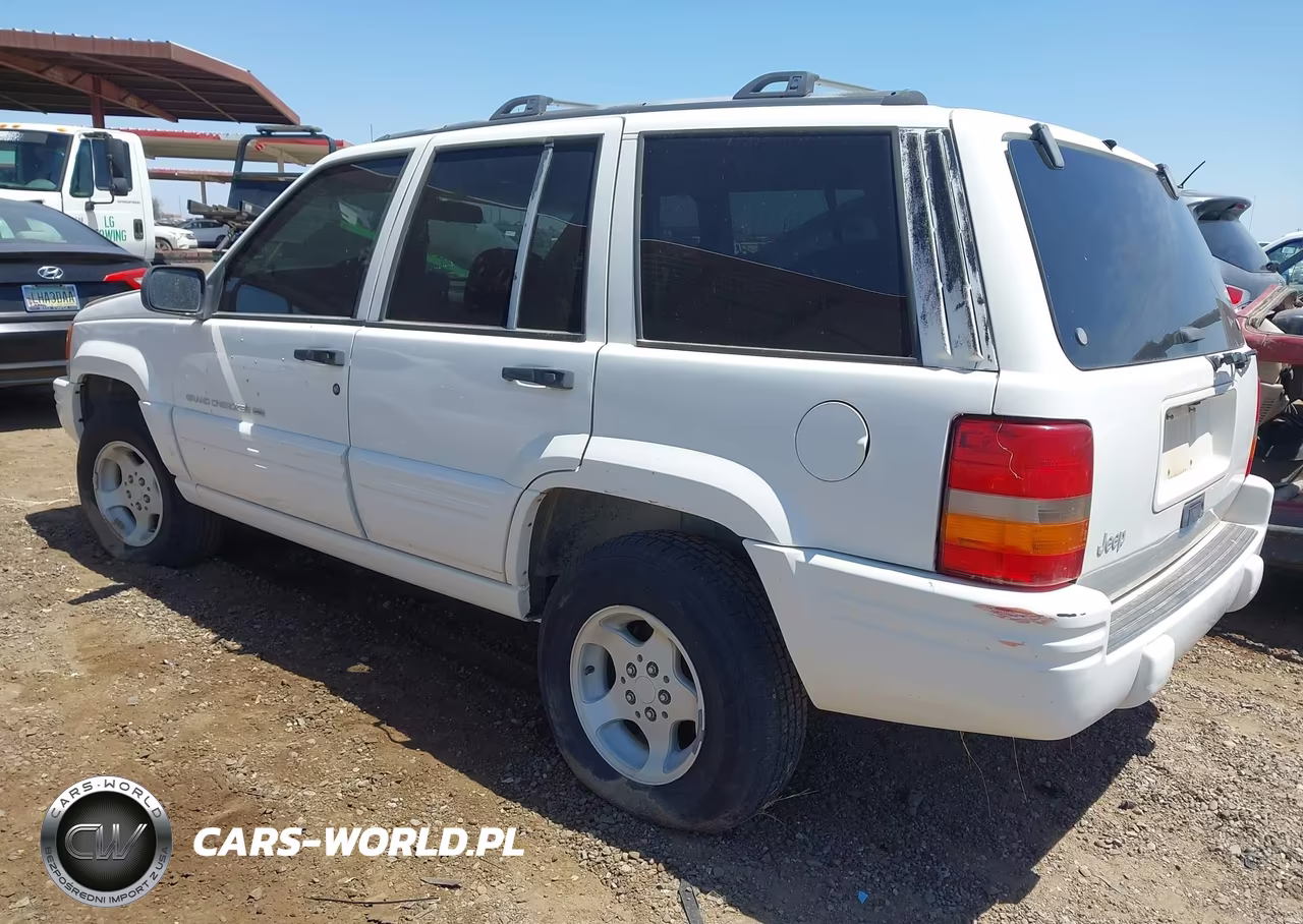 1998 Jeep Grand Cherokee Laredo VIN:1J4FX48S8WC295191 - 3