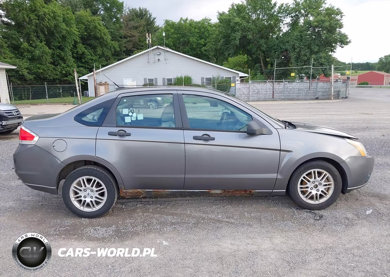 2010 Ford Focus Se VIN:1FAHP3FN3AW239694 - 13