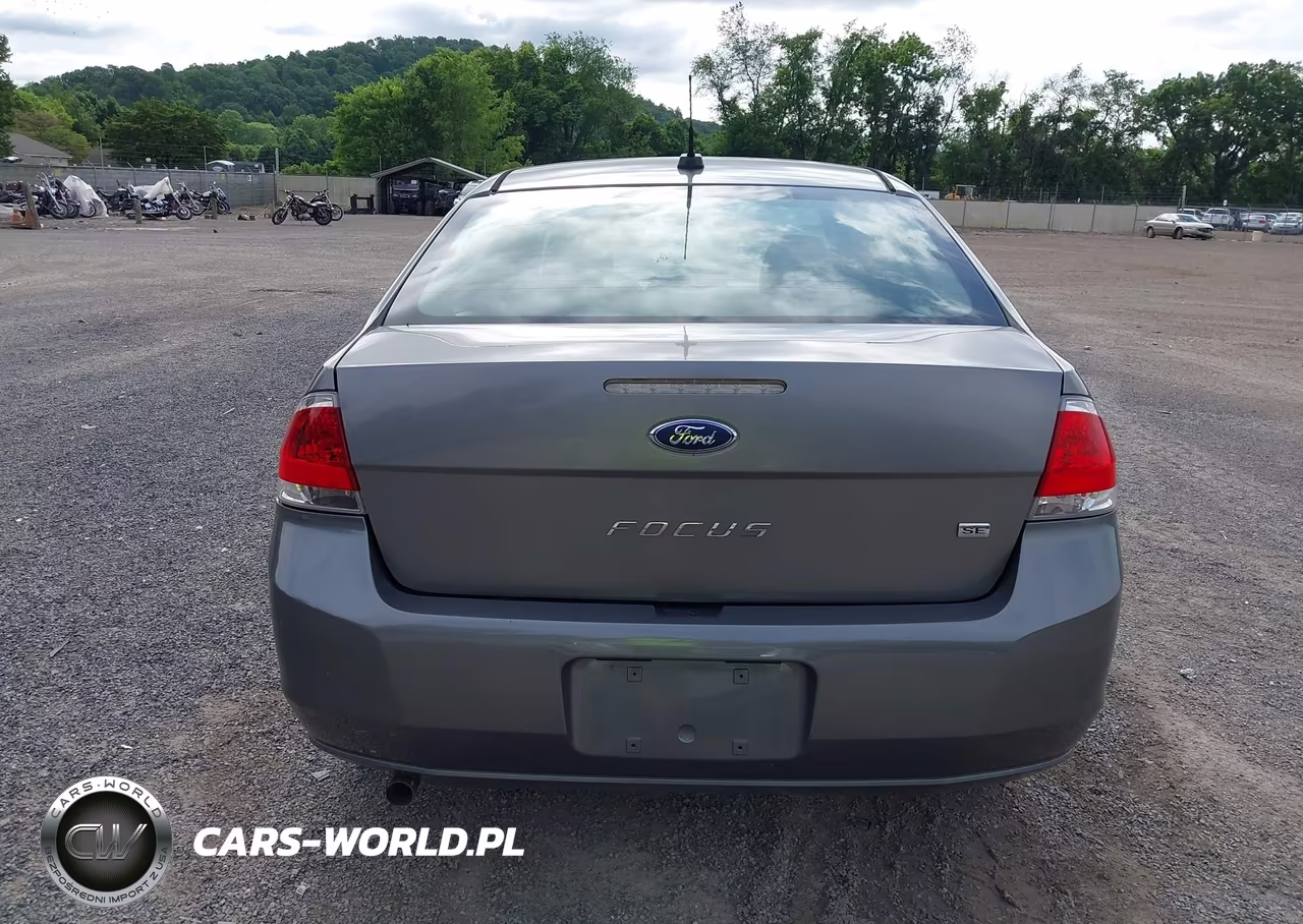 2010 Ford Focus Se VIN:1FAHP3FN3AW239694 - 16