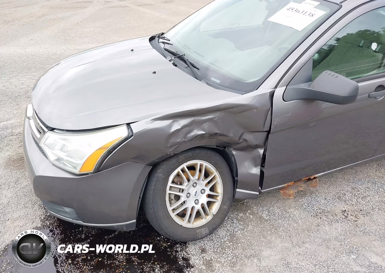 2010 Ford Focus Se VIN:1FAHP3FN3AW239694 - 6
