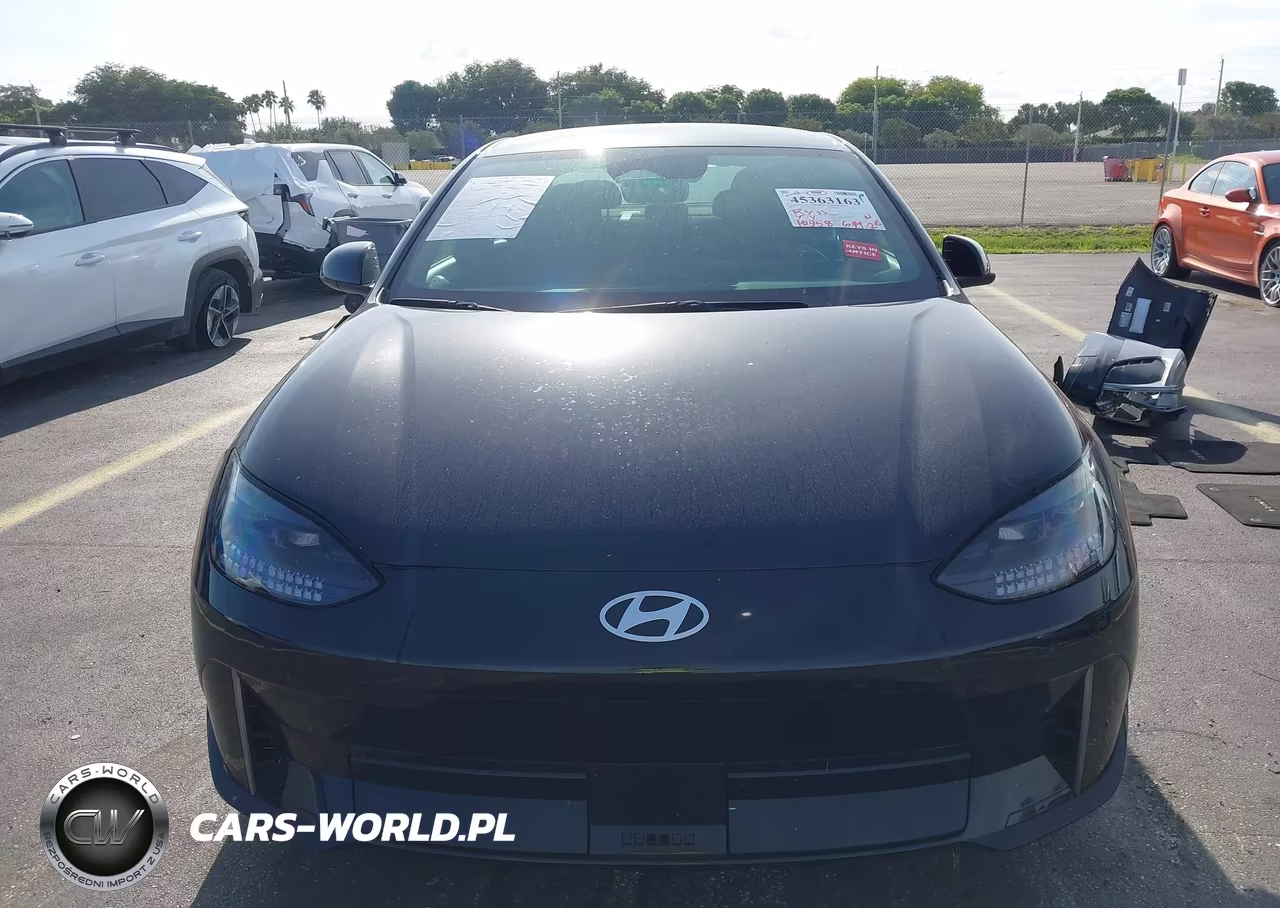 2025 Hyundai Ioniq 6 Se VIN:KMHM24AA2SA093106 - 13