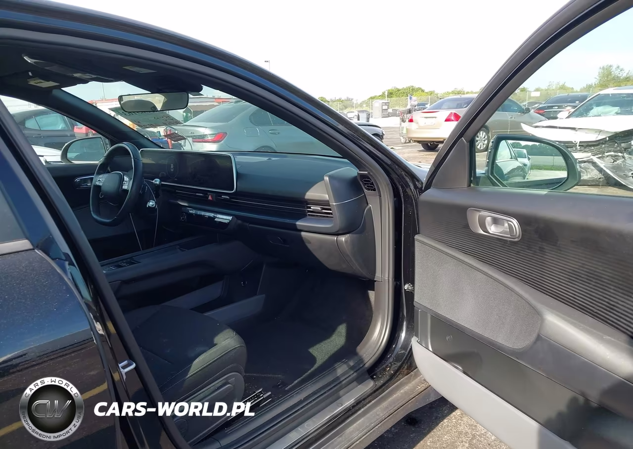 2025 Hyundai Ioniq 6 Se VIN:KMHM24AA2SA093106 - 5