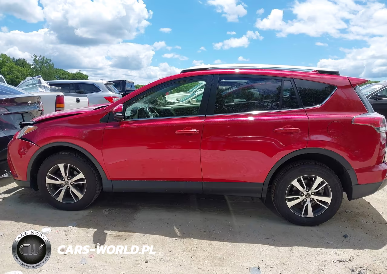 2017 Toyota Rav4 Xle VIN:JTMRFREV1HJ112987 - 15