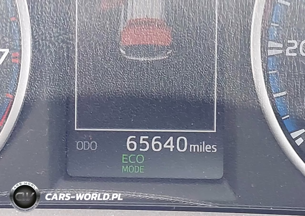 2017 Toyota Rav4 Xle VIN:JTMRFREV1HJ112987 - 16
