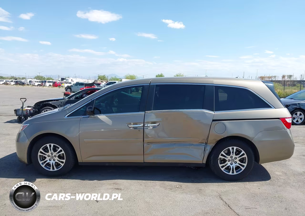 2013 Honda Odyssey Ex-L VIN:5FNRL5H64DB005116 - 14