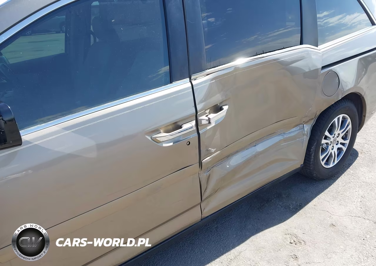 2013 Honda Odyssey Ex-L VIN:5FNRL5H64DB005116 - 6