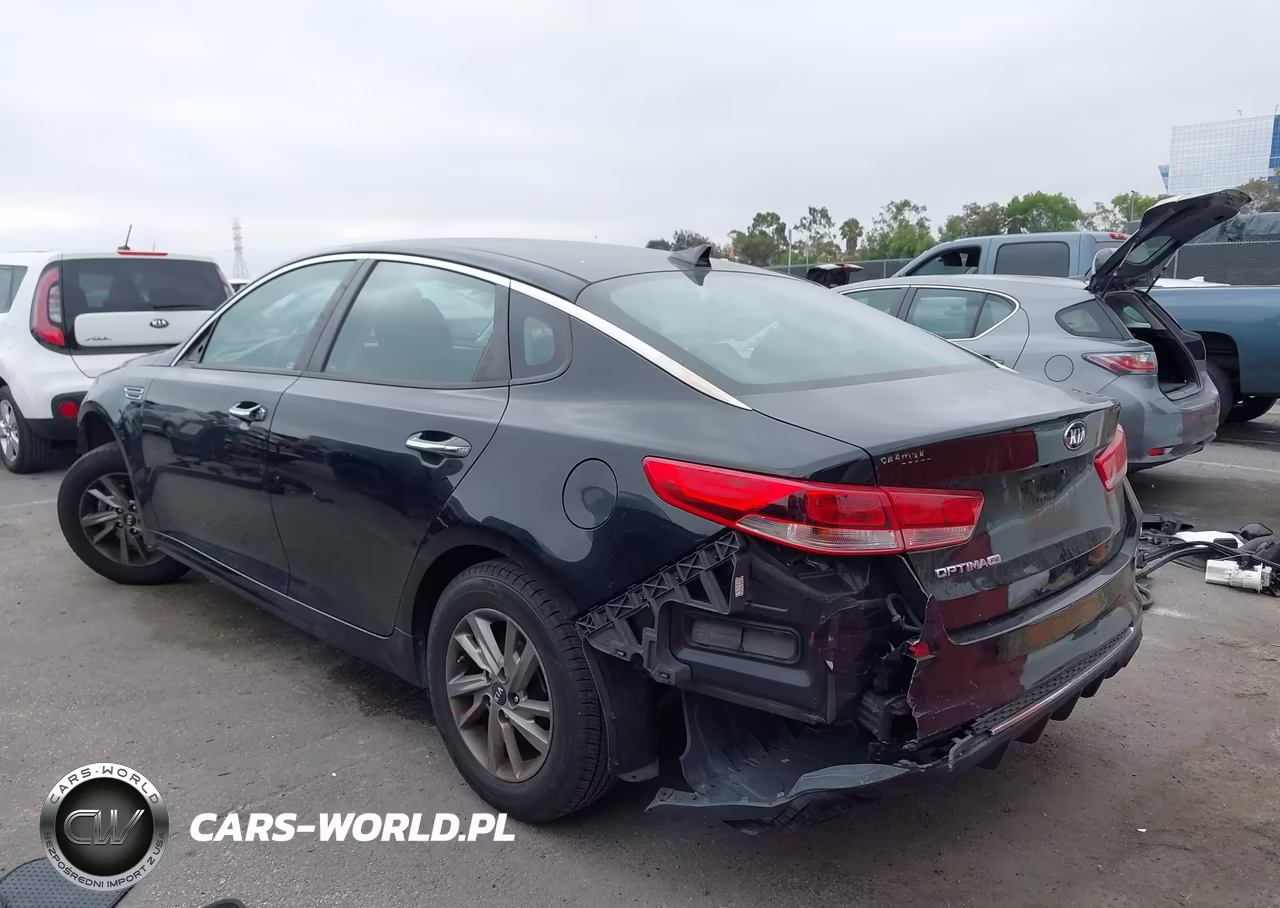 2019 Kia Optima Lx VIN:5XXGT4L30KG299588 - 3