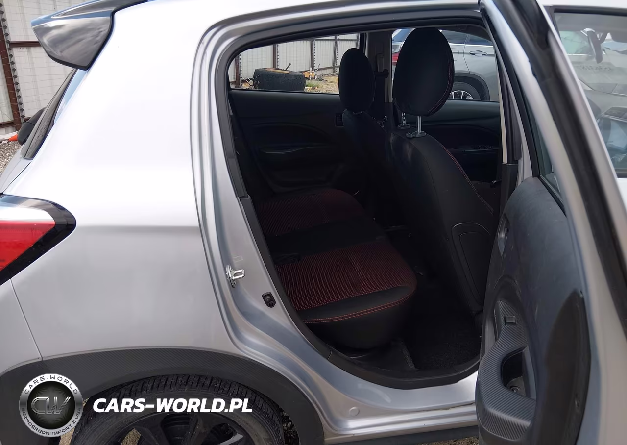 2024 Mitsubishi Mirage Black Edition VIN:ML32AWHJ4RH005757 - 8