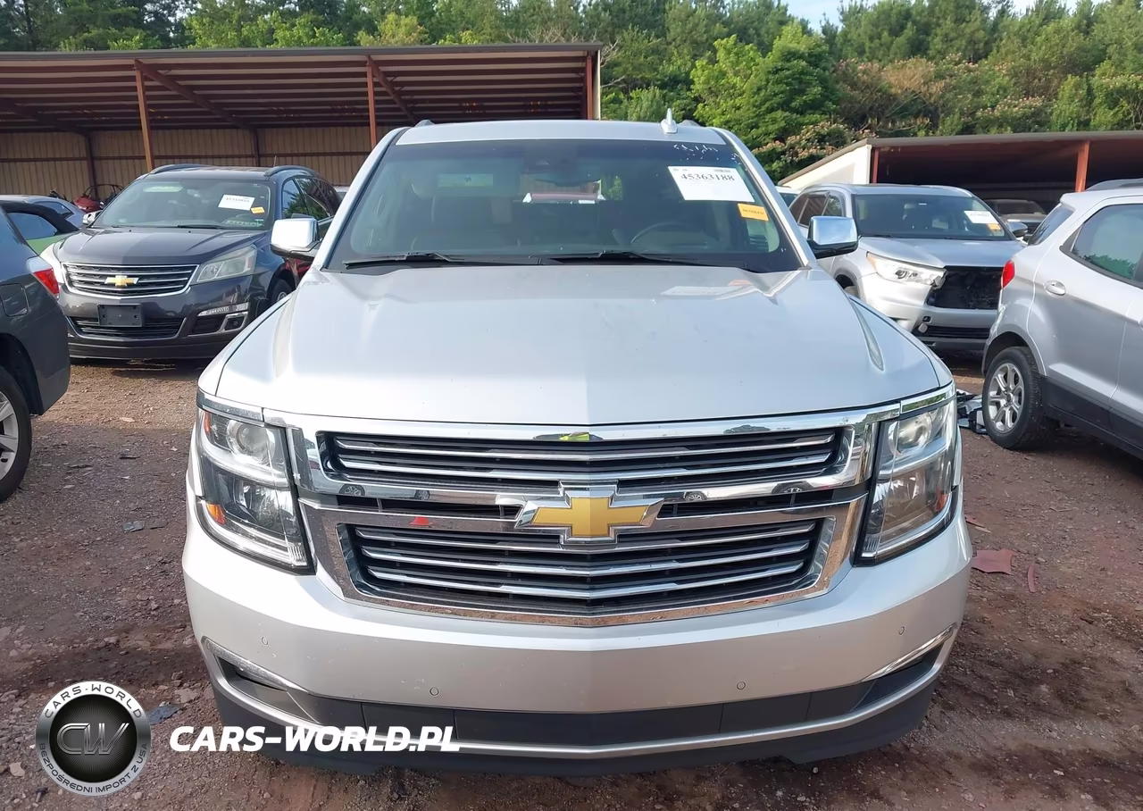 2018 Chevrolet Suburban Premier VIN:1GNSKJKC5JR180726 - 13