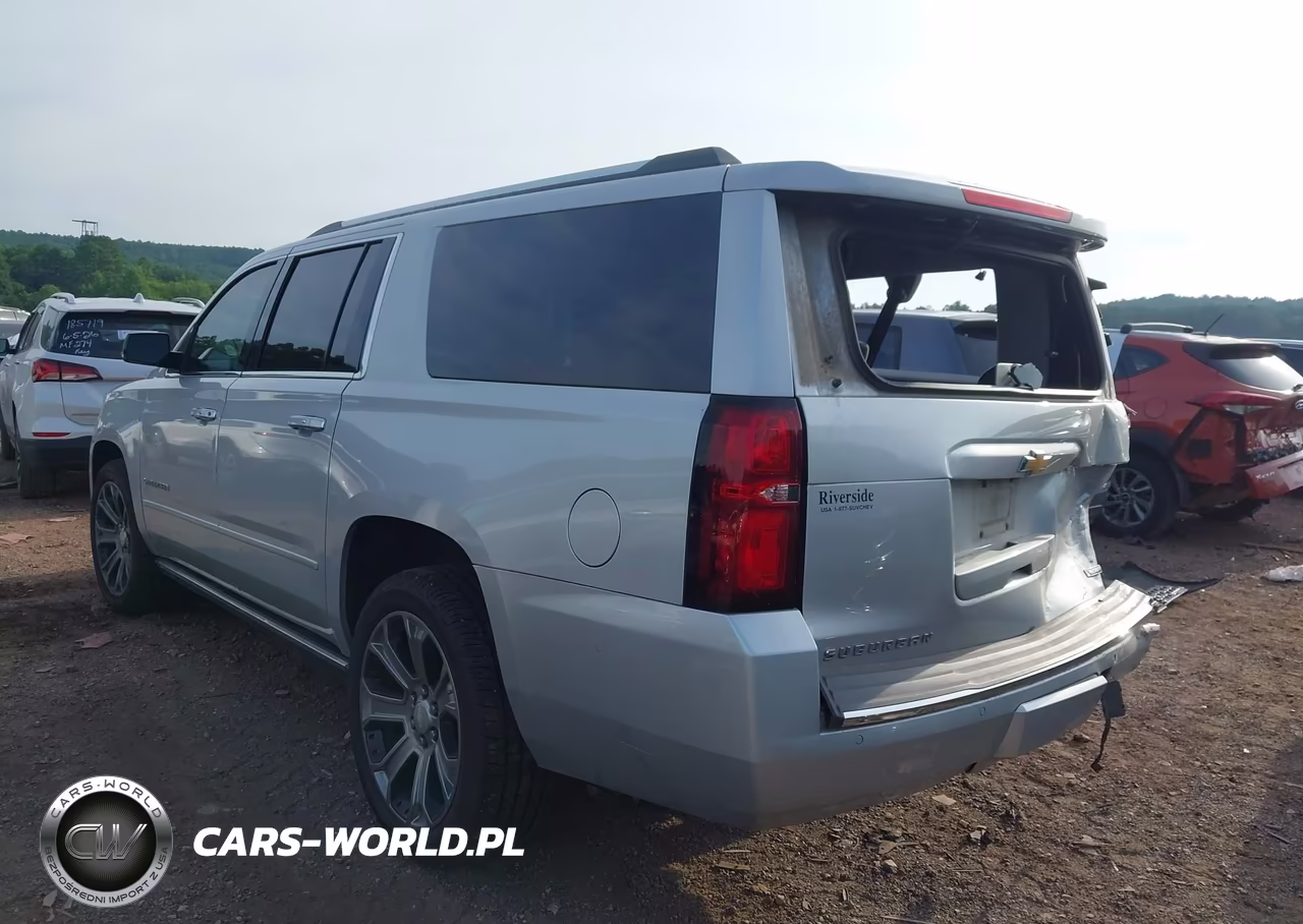 2018 Chevrolet Suburban Premier VIN:1GNSKJKC5JR180726 - 3