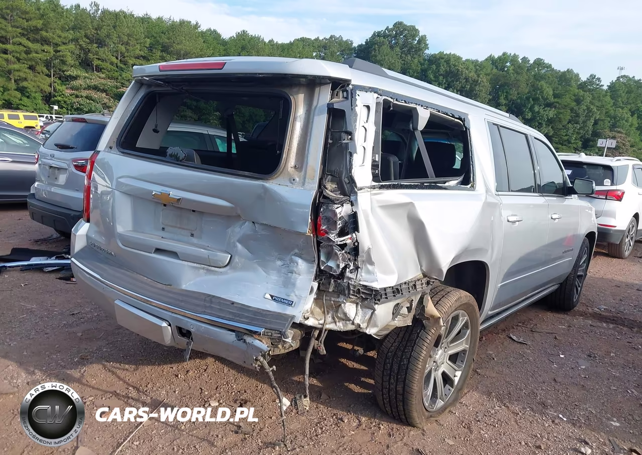 2018 Chevrolet Suburban Premier VIN:1GNSKJKC5JR180726 - 4
