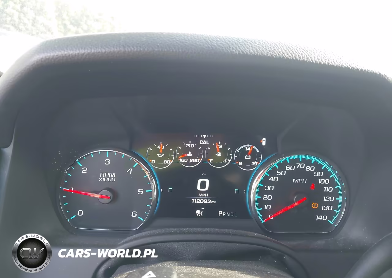 2018 Chevrolet Suburban Premier VIN:1GNSKJKC5JR180726 - 7