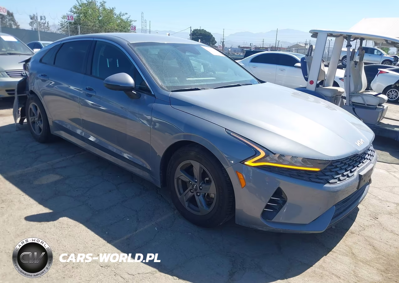 2022 Kia K5 Lx – zdjęcie 1 z 16