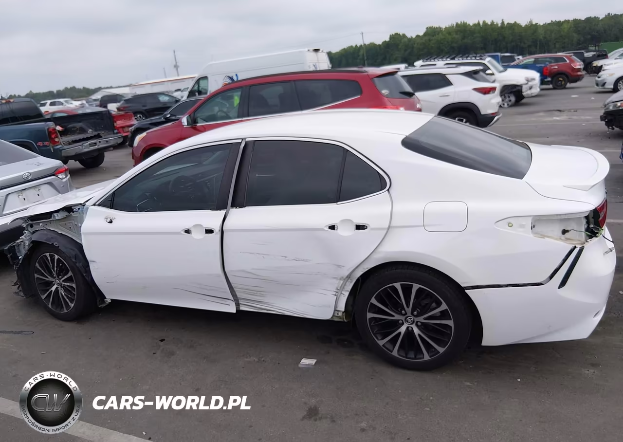 2018 Toyota Camry Se VIN:4T1B11HK1JU633453 - 15