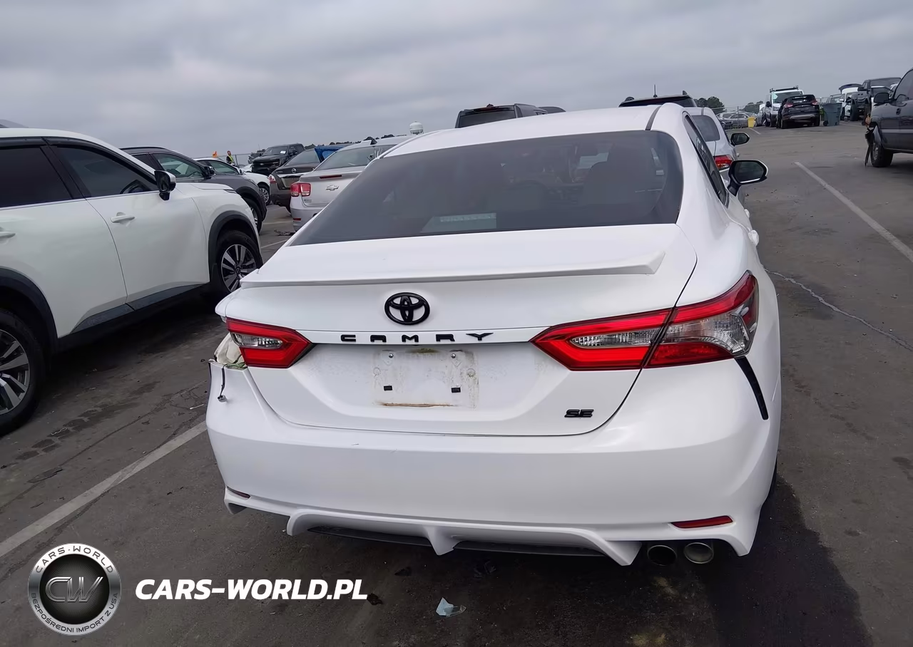 2018 Toyota Camry Se VIN:4T1B11HK1JU633453 - 17