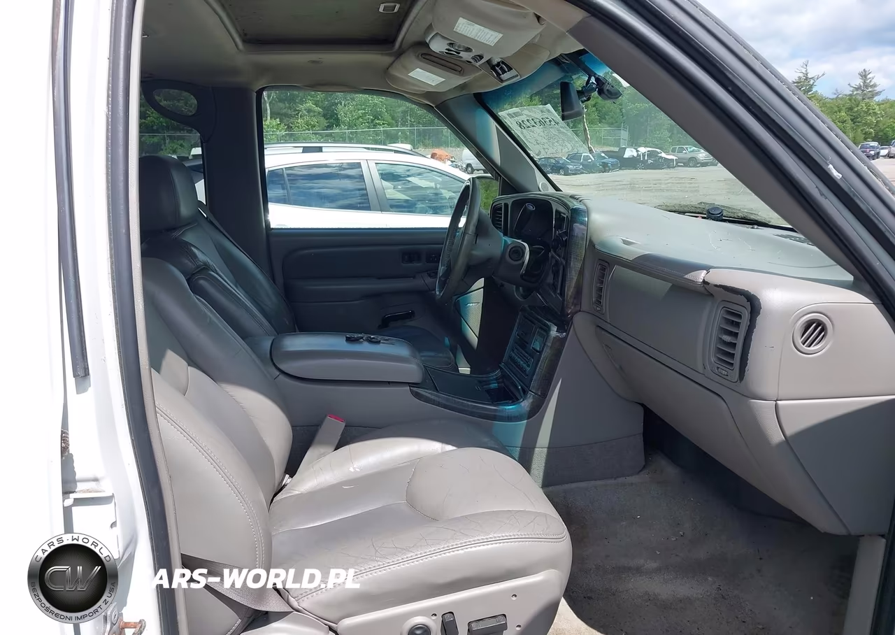 2004 GMC Yukon Denali VIN:1GKEK63U44J292080 - 5