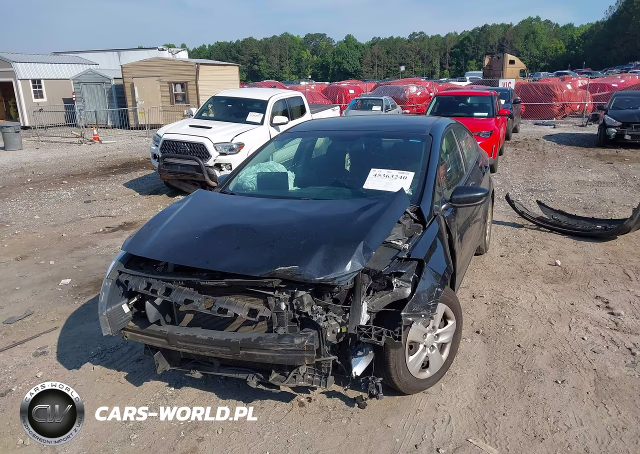 2018 Kia Forte Lx VIN:3KPFL4A78JE256108 - 6