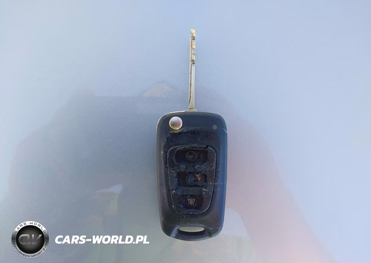 2013 Kia Soul + VIN:KNDJT2A65D7625890 - 11
