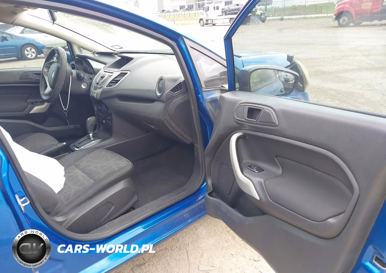 2011 Ford Fiesta Se VIN:3FADP4BJ6BM176227 - 5
