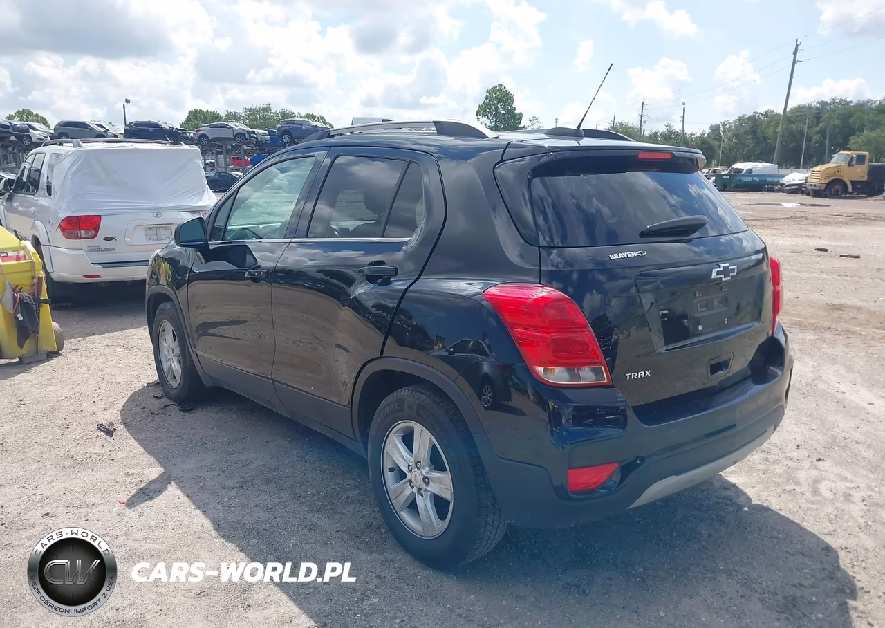 2020 Chevrolet Trax Fwd Lt VIN:KL7CJLSB2LB328388 - 3
