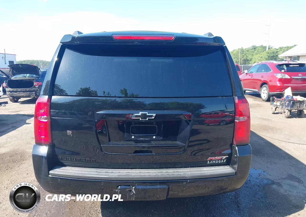 2019 Chevrolet Suburban Lt VIN:1GNSKHKC9KR405577 - 16