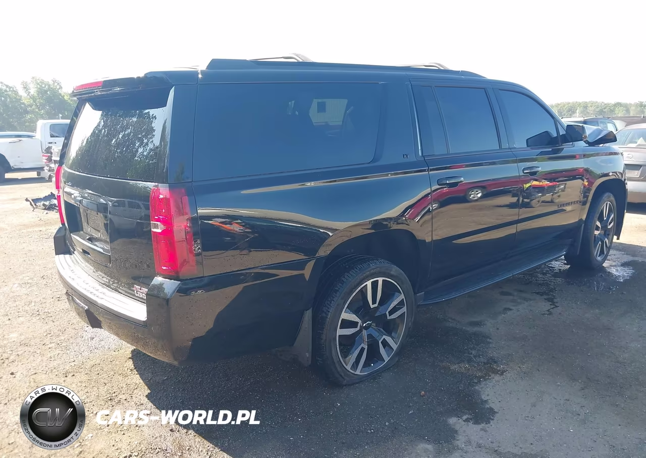 2019 Chevrolet Suburban Lt VIN:1GNSKHKC9KR405577 - 4