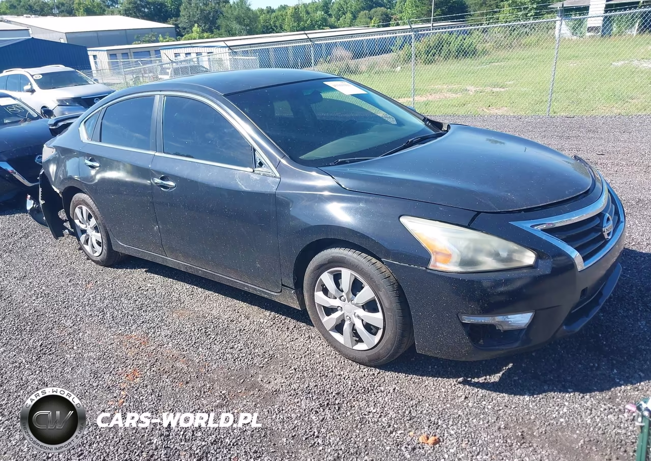 2013 Nissan Altima 2.5 S – zdjęcie 1 z 11