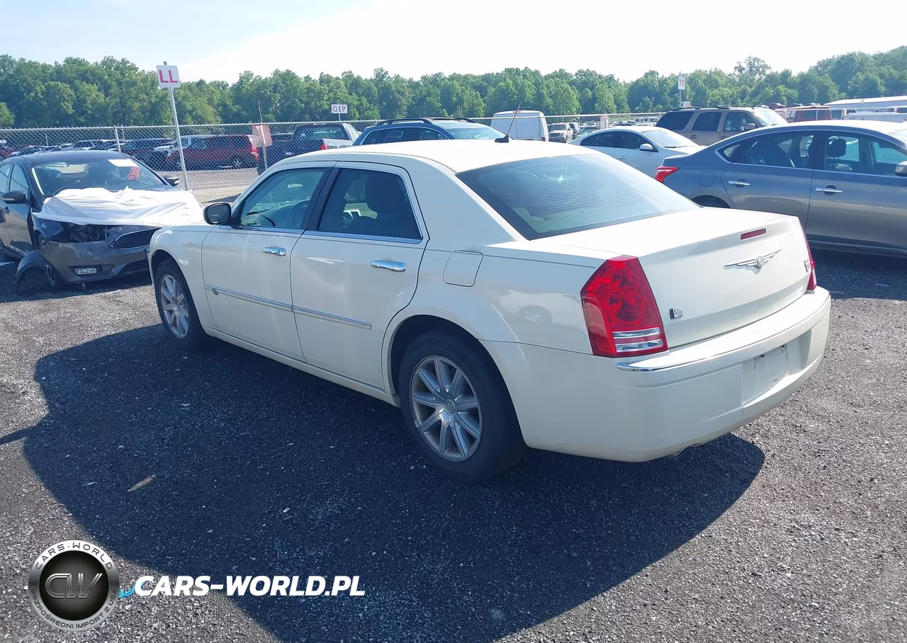 2008 Chrysler 300C Hemi VIN:2C3KA63HX8H131944 - 3