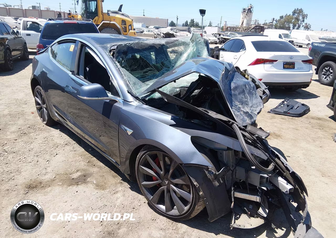 2020 Tesla Model 3 Performance Dual Motor All-Wheel Drive – zdjęcie 1 z 15
