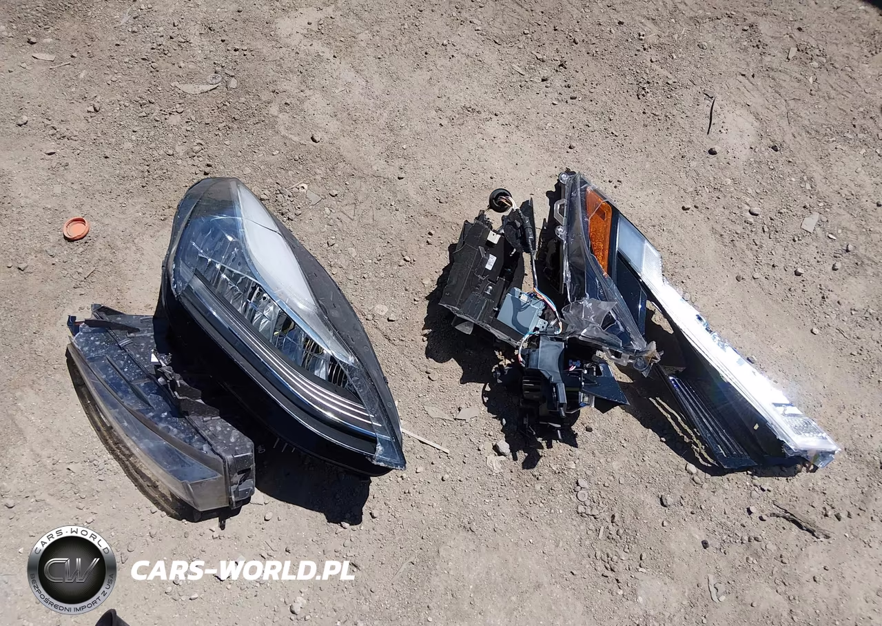 2020 Tesla Model 3 Performance Dual Motor All-Wheel Drive VIN:5YJ3E1EC1LF640974 - 10