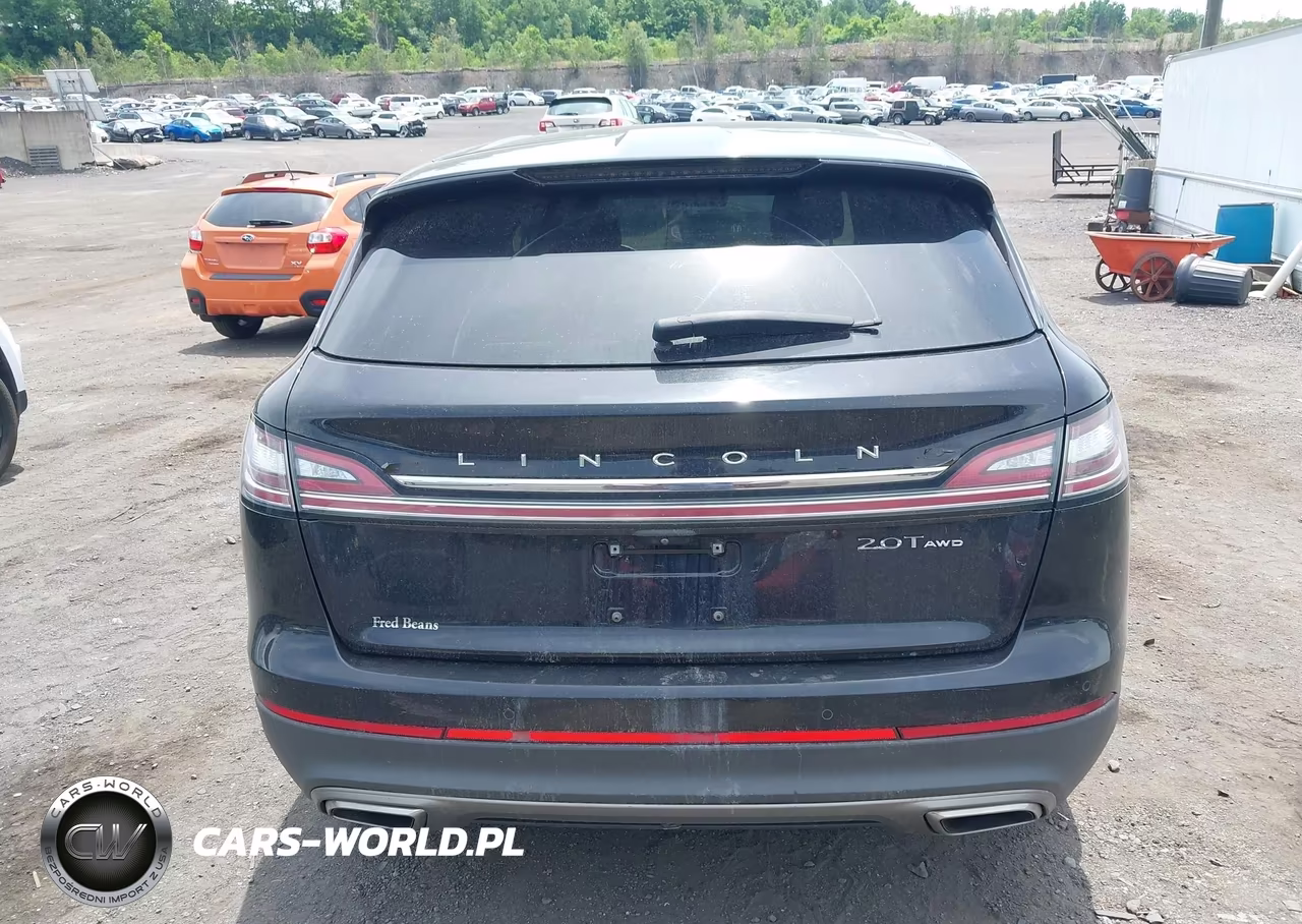 2019 Lincoln Nautilus Standard VIN:2LMPJ8J94KBL40583 - 16