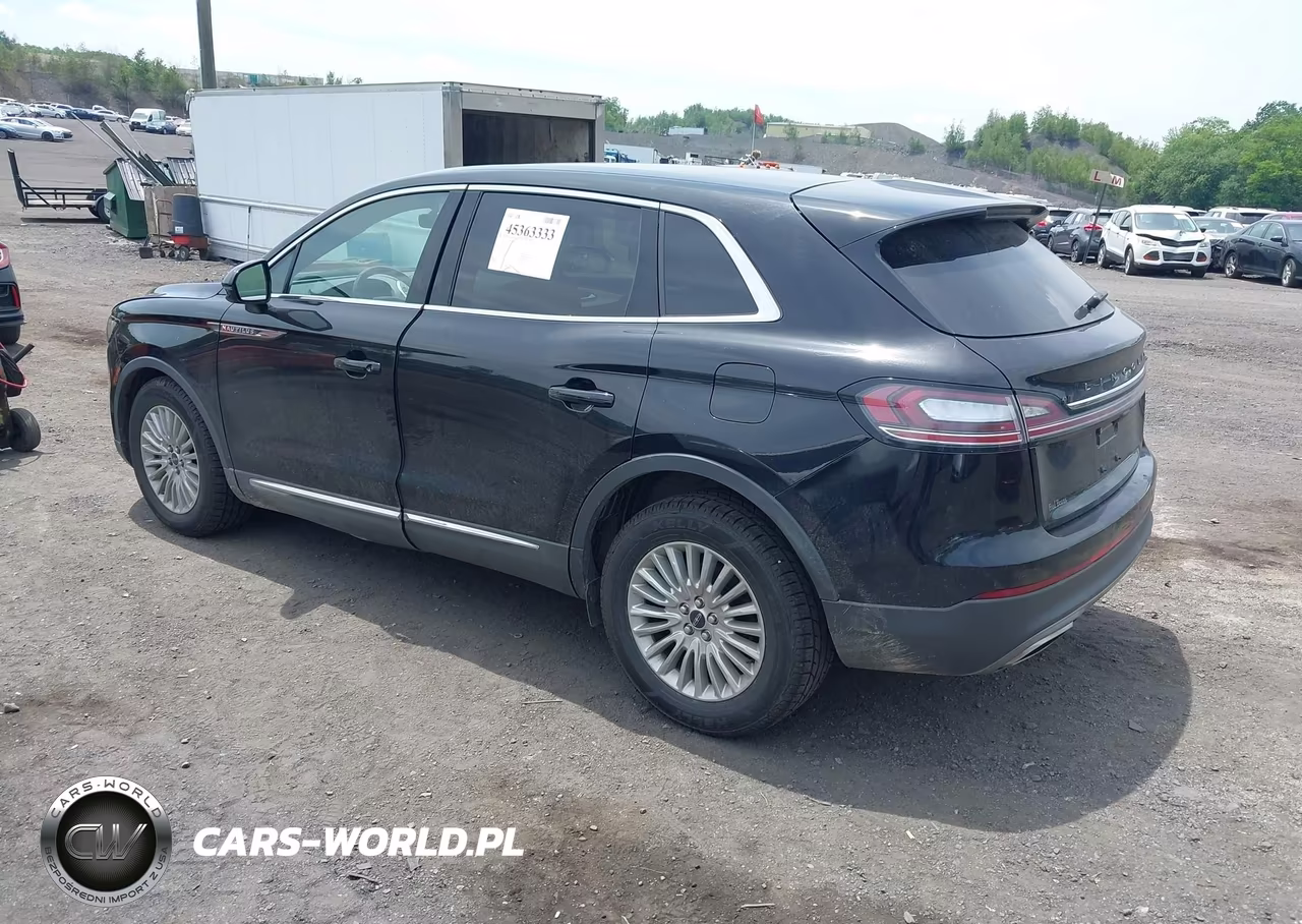 2019 Lincoln Nautilus Standard VIN:2LMPJ8J94KBL40583 - 3