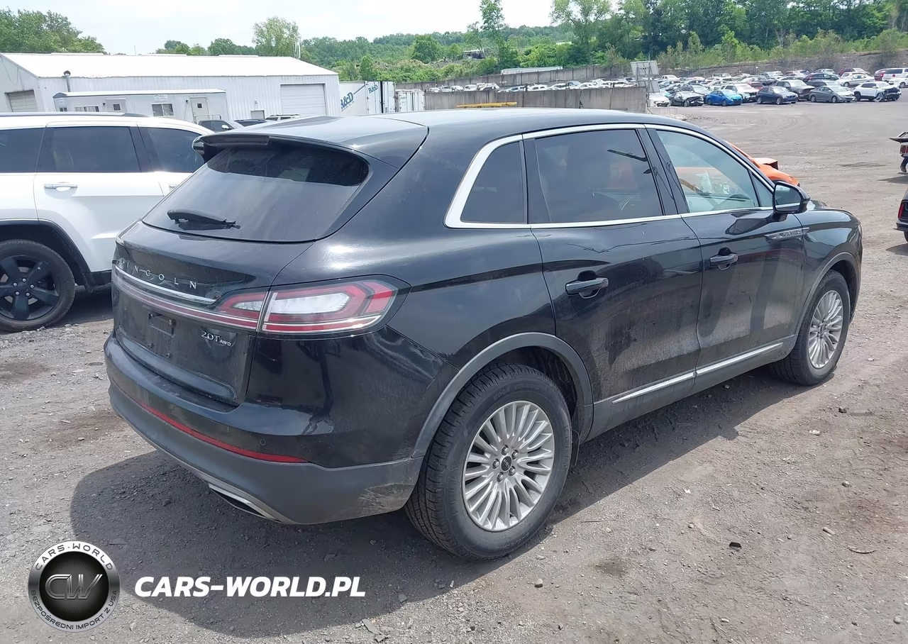 2019 Lincoln Nautilus Standard VIN:2LMPJ8J94KBL40583 - 4