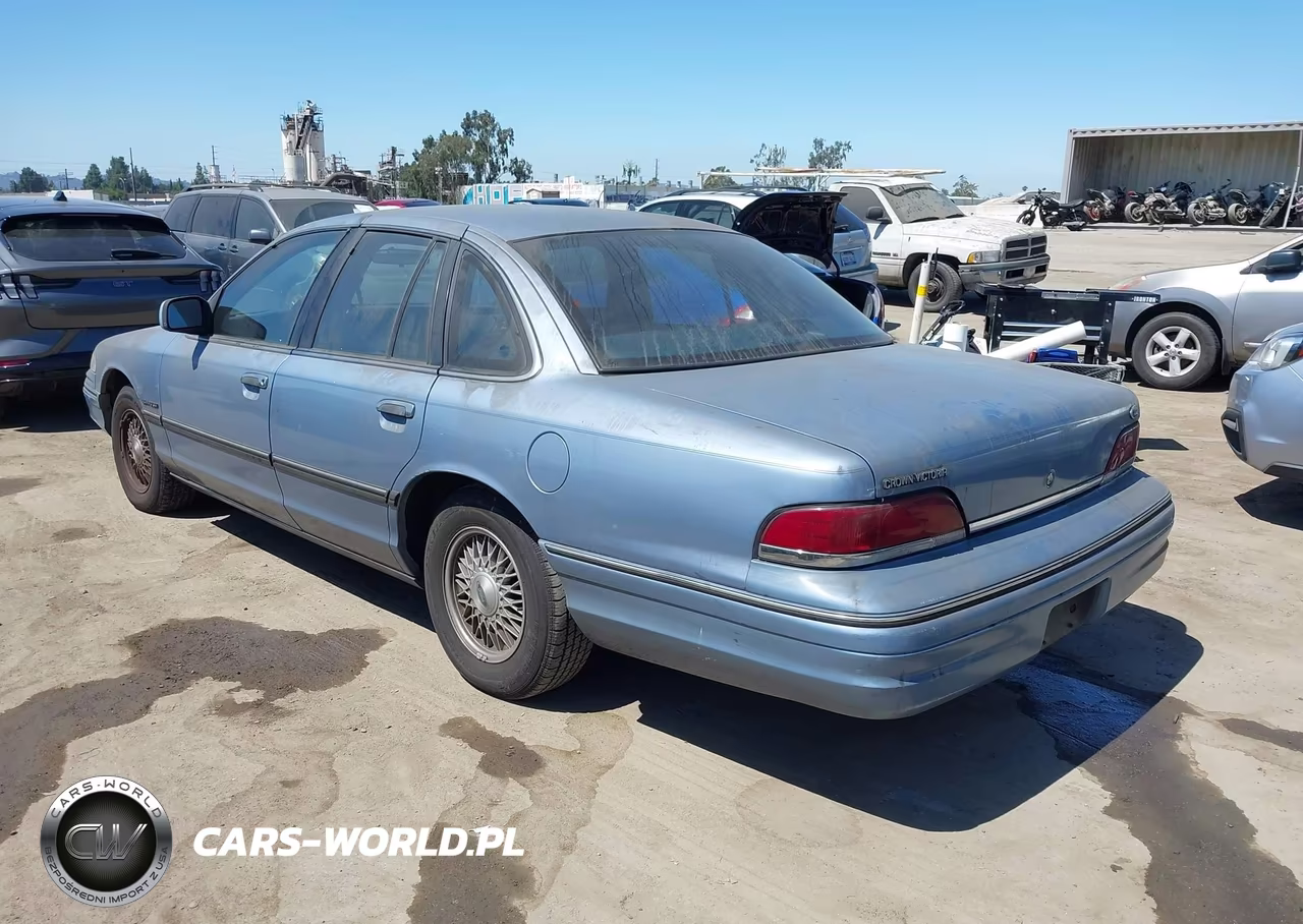 1992 Ford Crown Victoria VIN:2FACP73W3NX180994 - 3