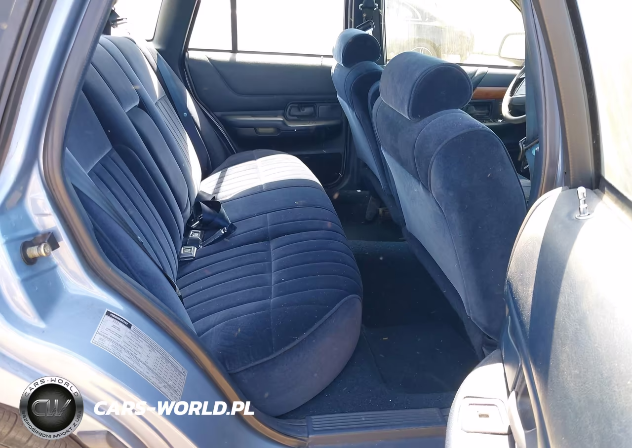 1992 Ford Crown Victoria VIN:2FACP73W3NX180994 - 8