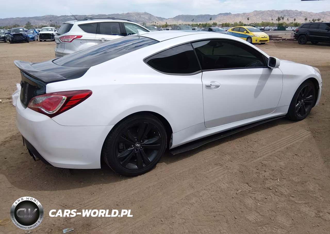 2013 Hyundai Genesis 2.0T Premium VIN:KMHHT6KD7DU110633 - 4
