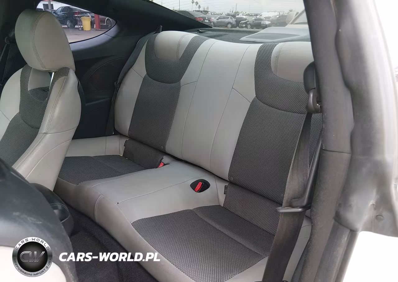 2013 Hyundai Genesis 2.0T Premium VIN:KMHHT6KD7DU110633 - 8