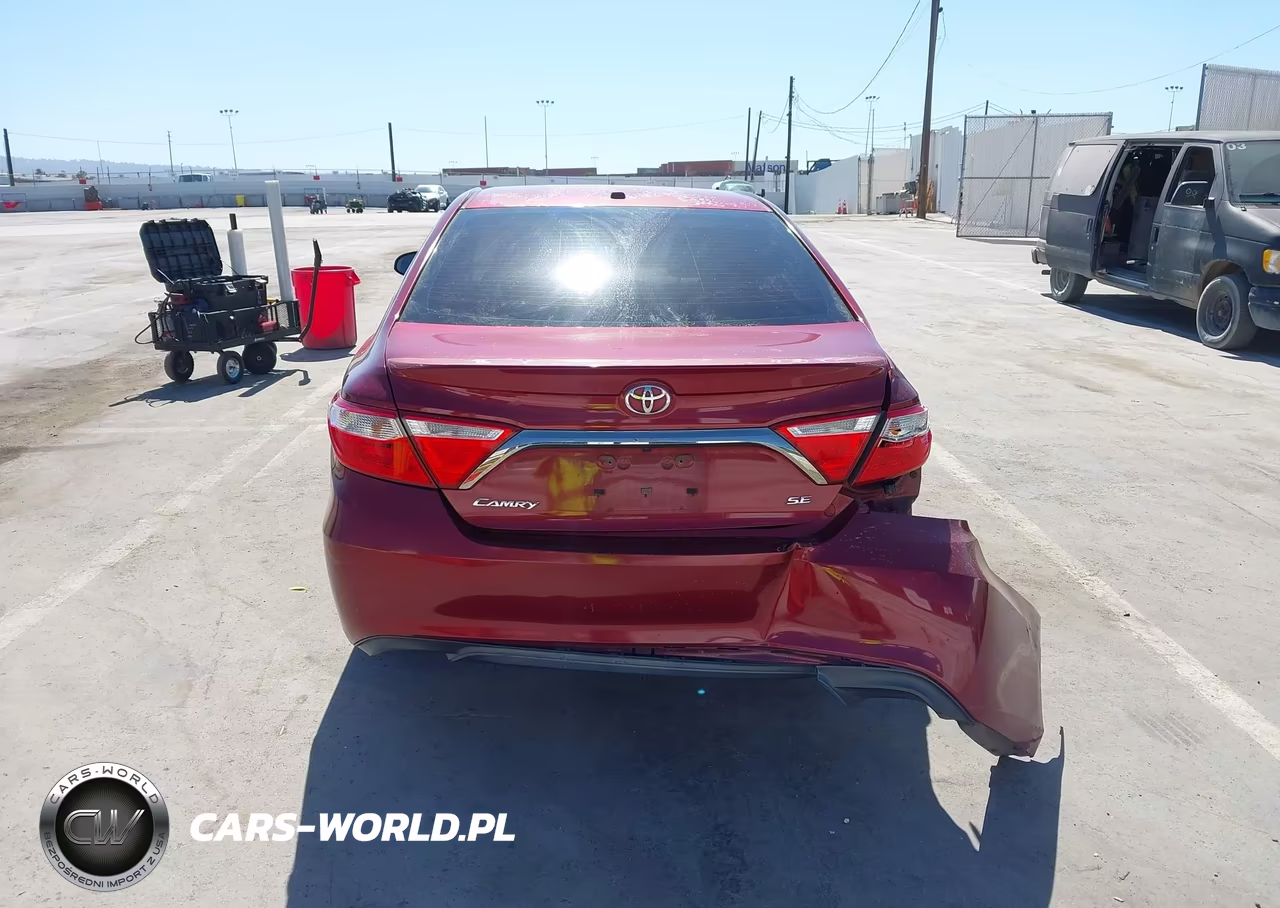 2017 Toyota Camry Se VIN:4T1BF1FK1HU716878 - 16