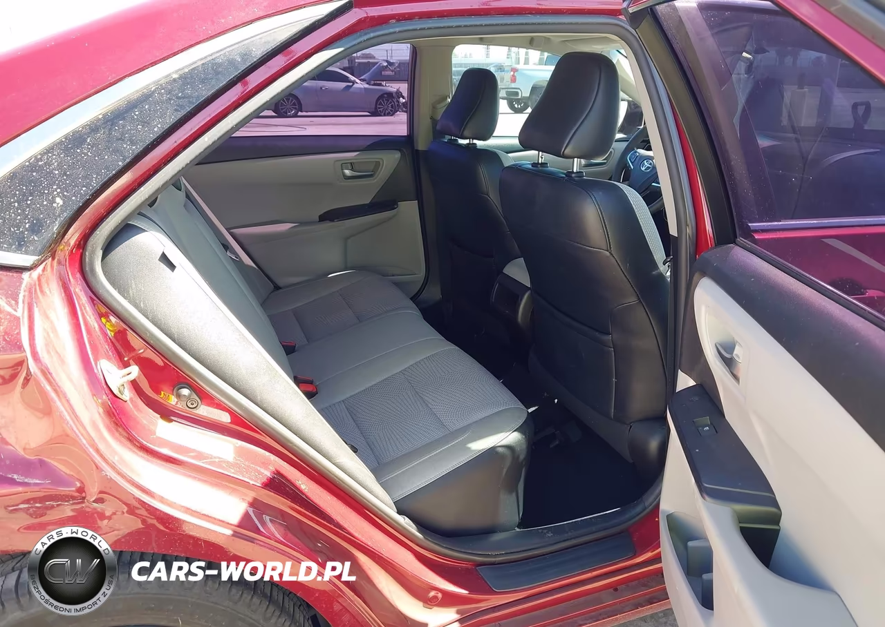 2017 Toyota Camry Se VIN:4T1BF1FK1HU716878 - 8