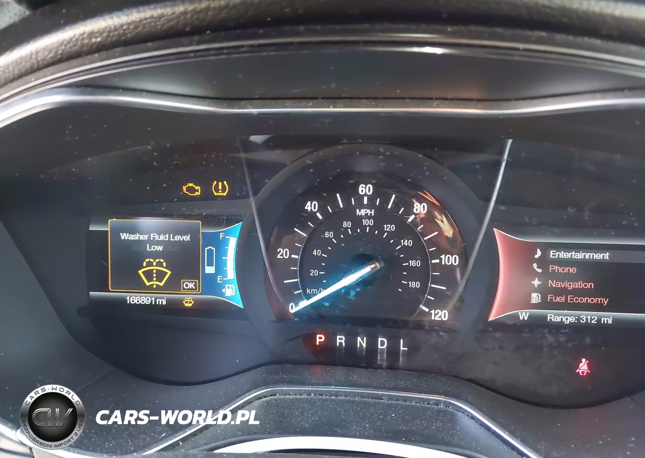 2017 Ford Fusion Energi Titanium VIN:3FA6P0SUXHR354180 - 7