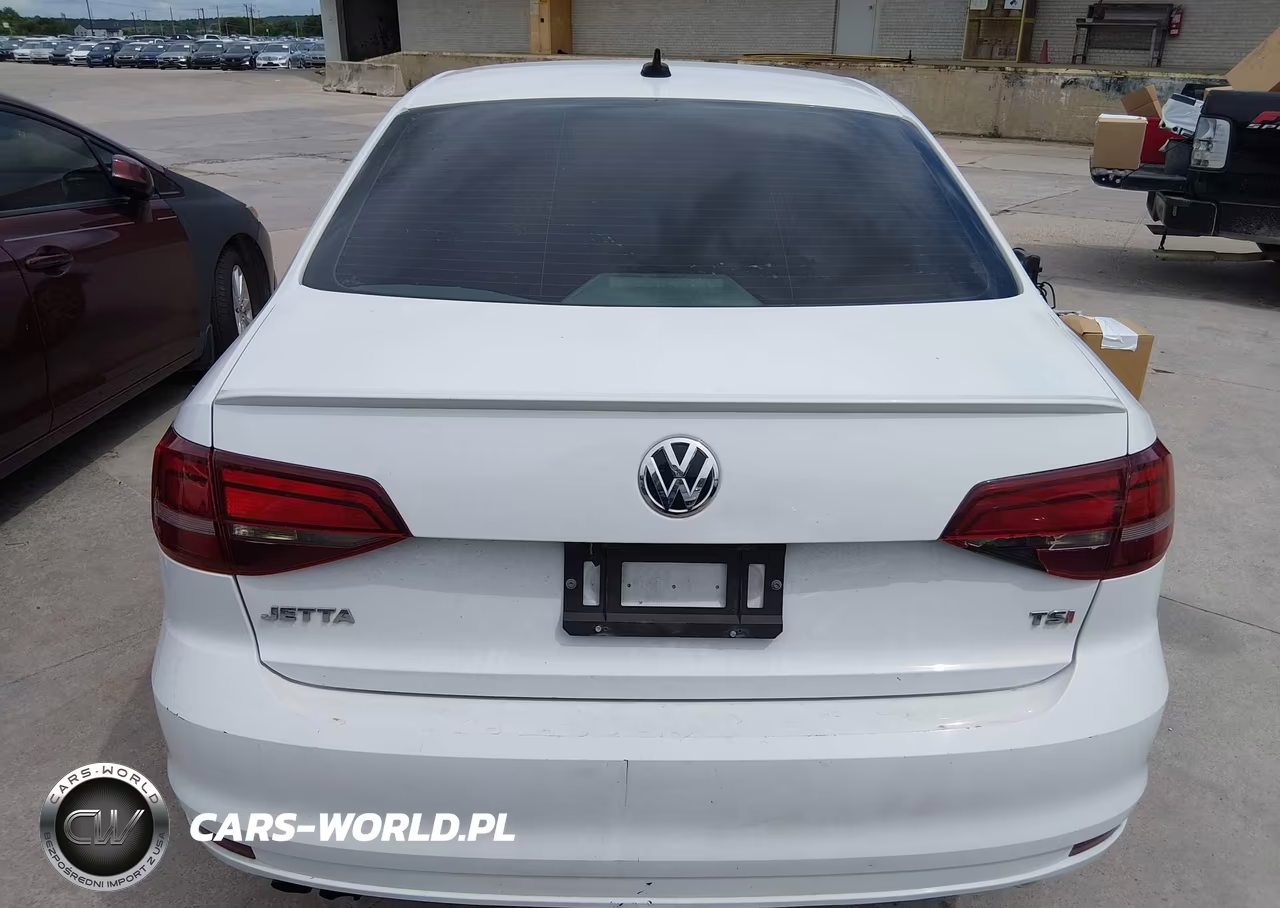 2016 Volkswagen Jetta 1.8T Sport VIN:3VWD17AJ2GM305454 - 16