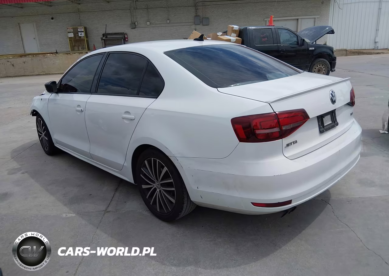 2016 Volkswagen Jetta 1.8T Sport VIN:3VWD17AJ2GM305454 - 3