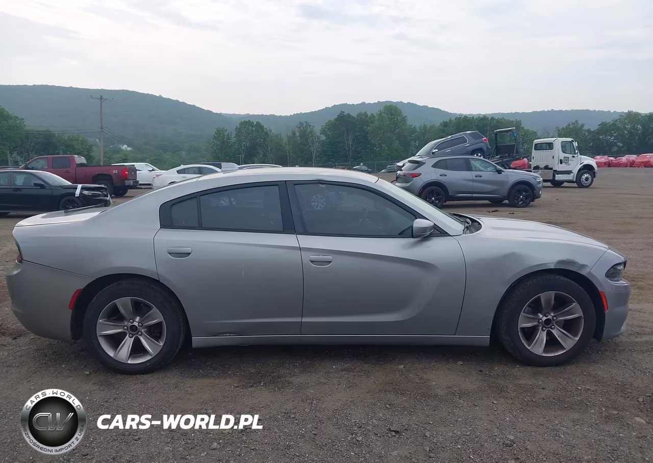 2016 Dodge Charger Sxt VIN:2C3CDXHG3GH132661 - 13
