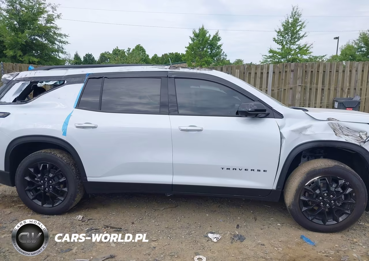 2026 Chevrolet Traverse Lt VIN:1GNERGKS0TJ220330 - 13